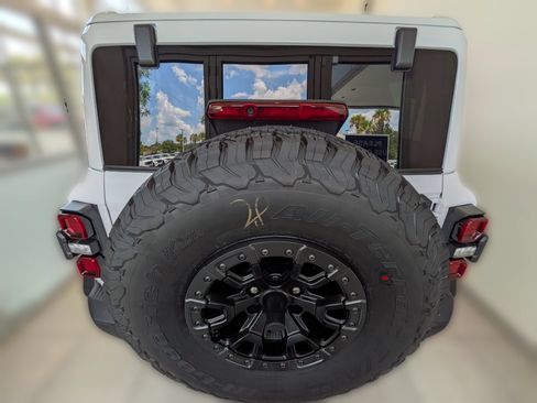 New 2026 Ford Bronco Raptor AWD/4WD image 5
