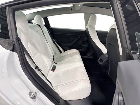 Certified 2023 Tesla Model 3 Performance AWD/4WD image 11