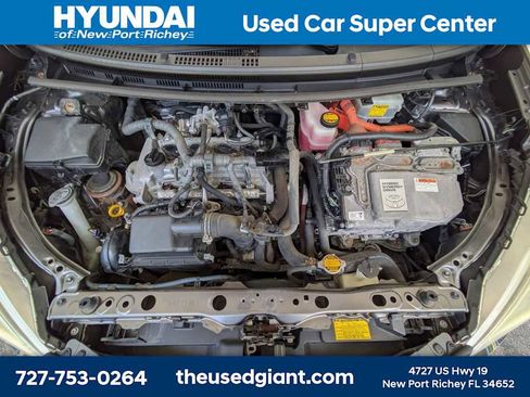 Used 2012 Toyota Prius C Four w/ Alloy Wheel Pkg FWD image 14
