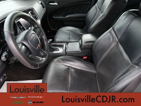 Used 2017 Dodge Charger SXT w/ AWD Plus Group image 5