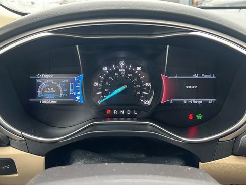 Used 2016 Ford Fusion Energi SE image 14