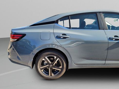 New 2025 Nissan Sentra SV image 22