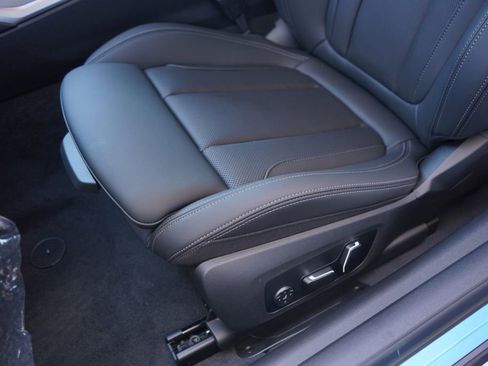 Used 2025 BMW 430i Coupe w/ Convenience Package image 10