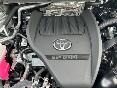 Used 2024 Toyota Grand Highlander AWD image 29