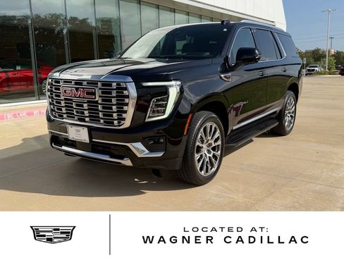 Used 2025 GMC Yukon Denali AWD/4WD image 1