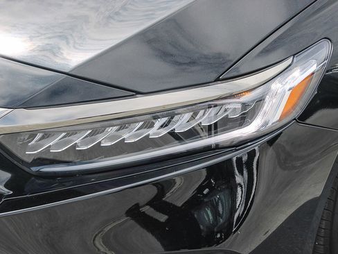 Used 2022 Honda Accord Sport image 5