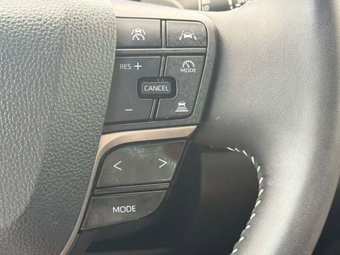 Certified 2025 Toyota Camry SE w/ Convenience Package FWD image 24