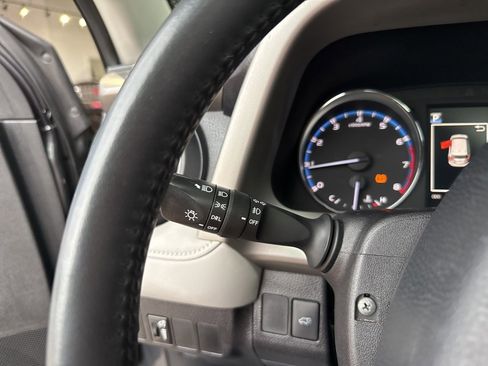 Used 2016 Toyota RAV4 XLE image 32