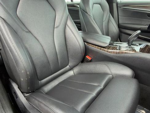 Used 2019 BMW 530i xDrive w/ Convenience Package image 49