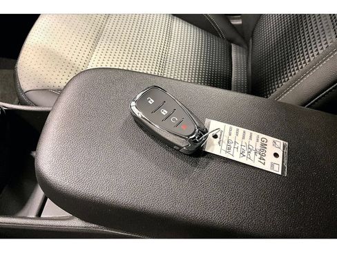 New 2026 Chevrolet Trax LT w/ LT Convenience Package FWD image 55