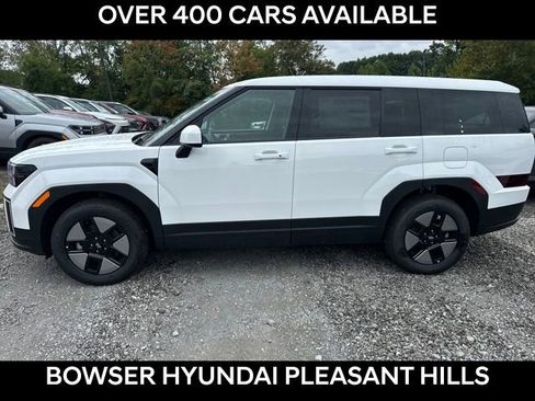 New 2026 Hyundai Santa Fe SE image 2