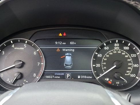 Used 2021 INFINITI QX50 Luxe w/ Cargo Package AWD/4WD image 21