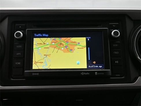 Used 2017 Toyota Tacoma SR5 image 23