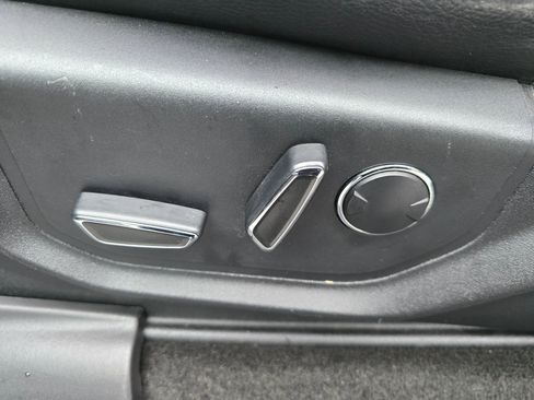 Used 2017 Ford F250 Lariat w/ Lariat Value Package image 30