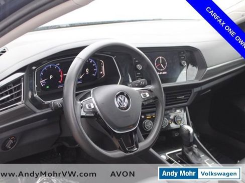 Used 2020 Volkswagen Jetta SEL image 16
