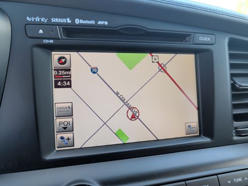 Used 2011 Kia Optima EX FWD image 25