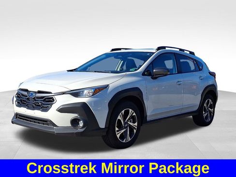 Certified 2025 Subaru Crosstrek 2.0i Premium image 3