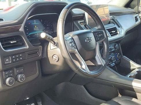 Used 2023 Chevrolet Tahoe Z71 w/ Luxury Package image 10