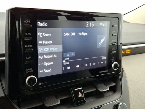 Used 2022 Toyota Corolla LE image 14