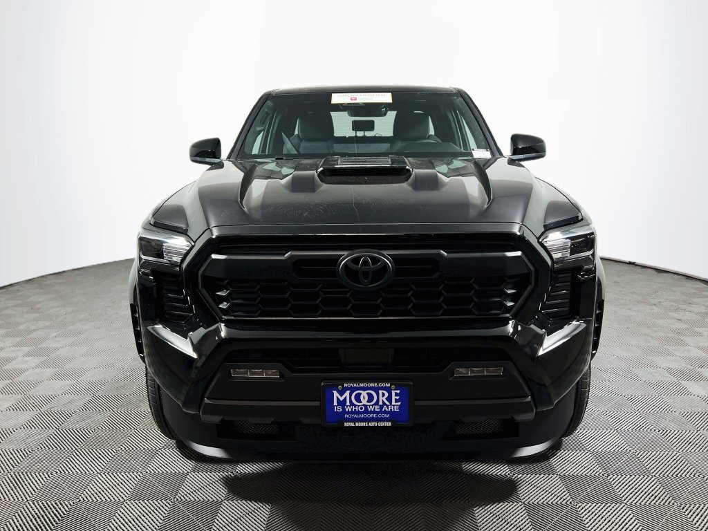 Certified 2025 Toyota Tacoma TRD Sport AWD/4WD image 2