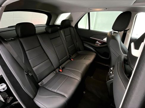 Used 2026 Mercedes-Benz GLE 450 4MATIC image 17