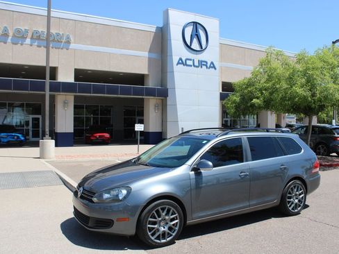 Used 2014 Volkswagen Jetta TDI FWD image 1