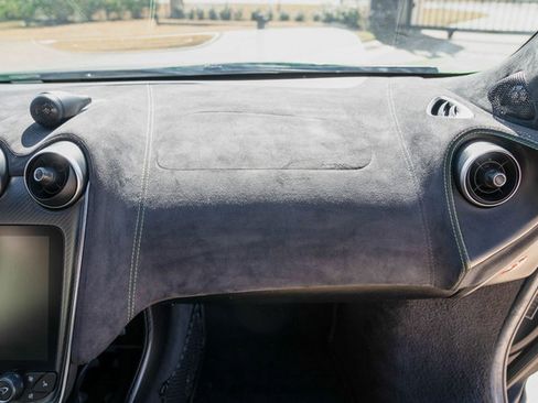 Used 2018 McLaren 570S Spider image 51