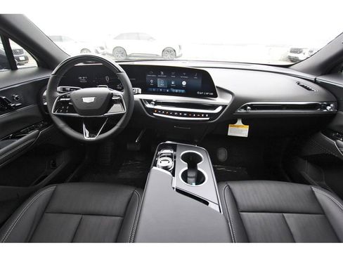 New 2026 Cadillac Lyriq Sport image 9