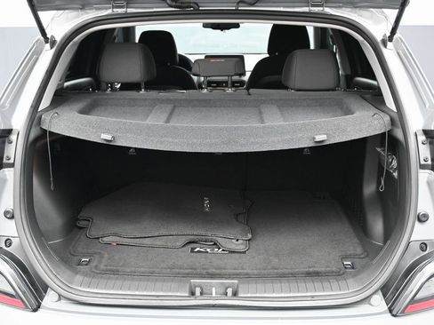 Used 2023 Hyundai Kona SE w/ Cargo Package image 15