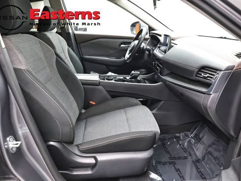 Used 2023 Nissan Rogue SV AWD/4WD image 24