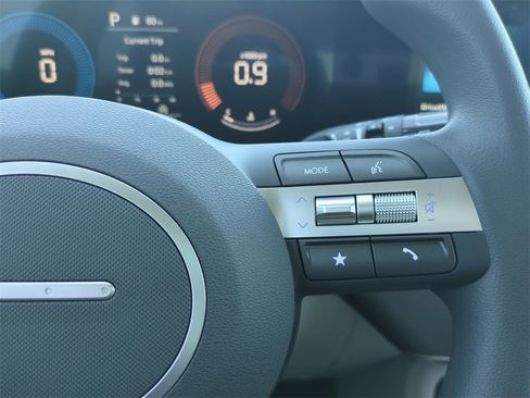 New 2026 Hyundai Kona SE image 29