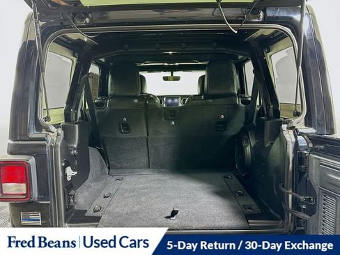 Certified 2021 Jeep Wrangler Unlimited Sahara AWD/4WD image 28