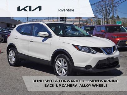 Used 2018 Nissan Rogue Sport SV