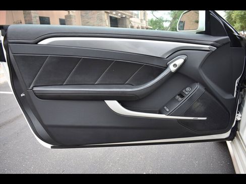 Used 2013 Cadillac CTS Coupe RWD image 16