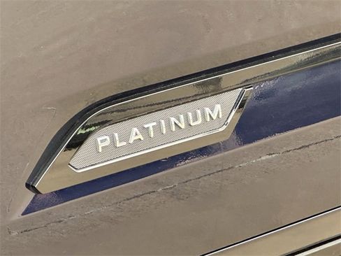 Certified 2023 Toyota Sequoia Platinum image 9