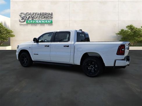 New 2026 RAM 1500 Express AWD/4WD image 3