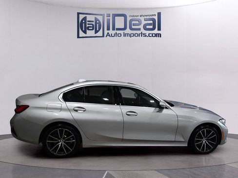 Used 2019 BMW 330i xDrive Sedan w/ Convenience Package AWD/4WD image 6