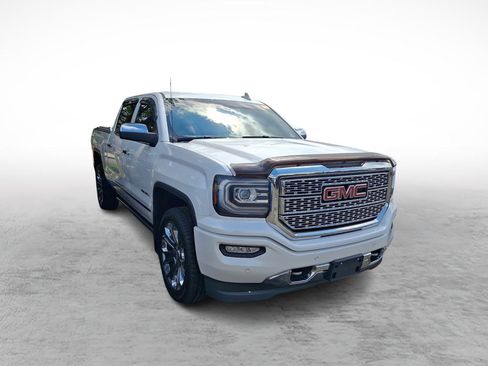 Used 2018 GMC Sierra 1500 Denali w/ Denali Ultimate Package AWD/4WD image 3