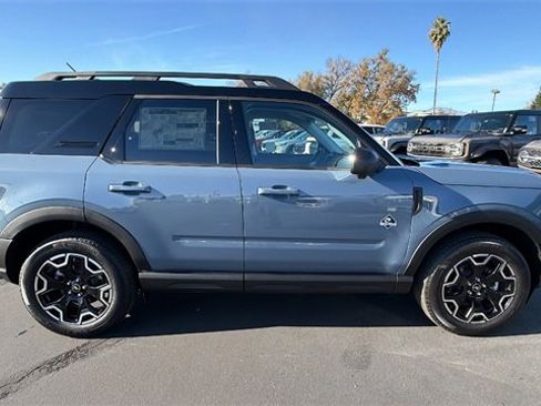 New 2025 Ford Bronco Sport Outer Banks w/ Outer Banks Tech Package+ image 3