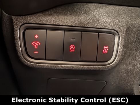 Used 2021 Kia Soul LX image 12