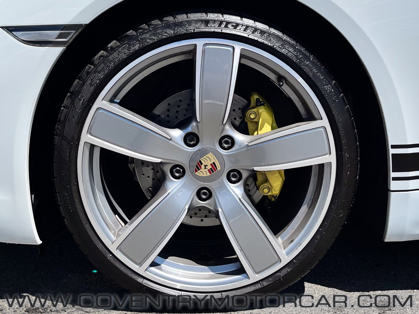 Used 2018 Porsche 718 Cayman RWD image 8