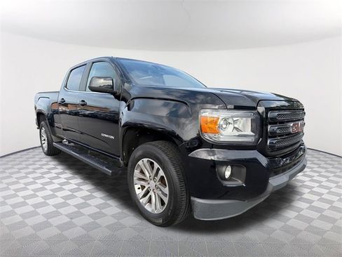 Used 2015 GMC Canyon SLE w/ Nightfall Edition image 3