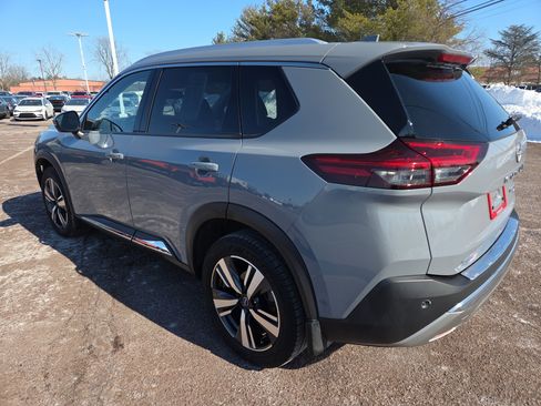 Used 2022 Nissan Rogue Platinum w/ Head-Up Display Package image 5