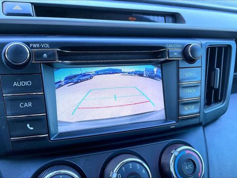 Used 2017 Toyota RAV4 LE image 25