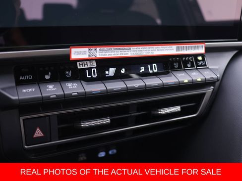 Used 2026 Toyota Camry SE image 6