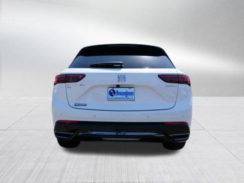 New 2025 Buick Envision Sport Touring image 4