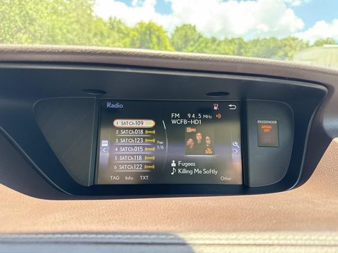 Used 2017 Lexus ES 350 w/ Premium Package FWD image 23