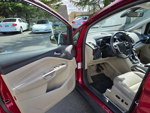 Used 2013 Ford C-MAX SEL image 7