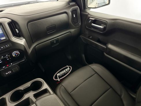 Used 2021 Chevrolet Silverado 1500 W/T w/ WT Value Package AWD/4WD image 32