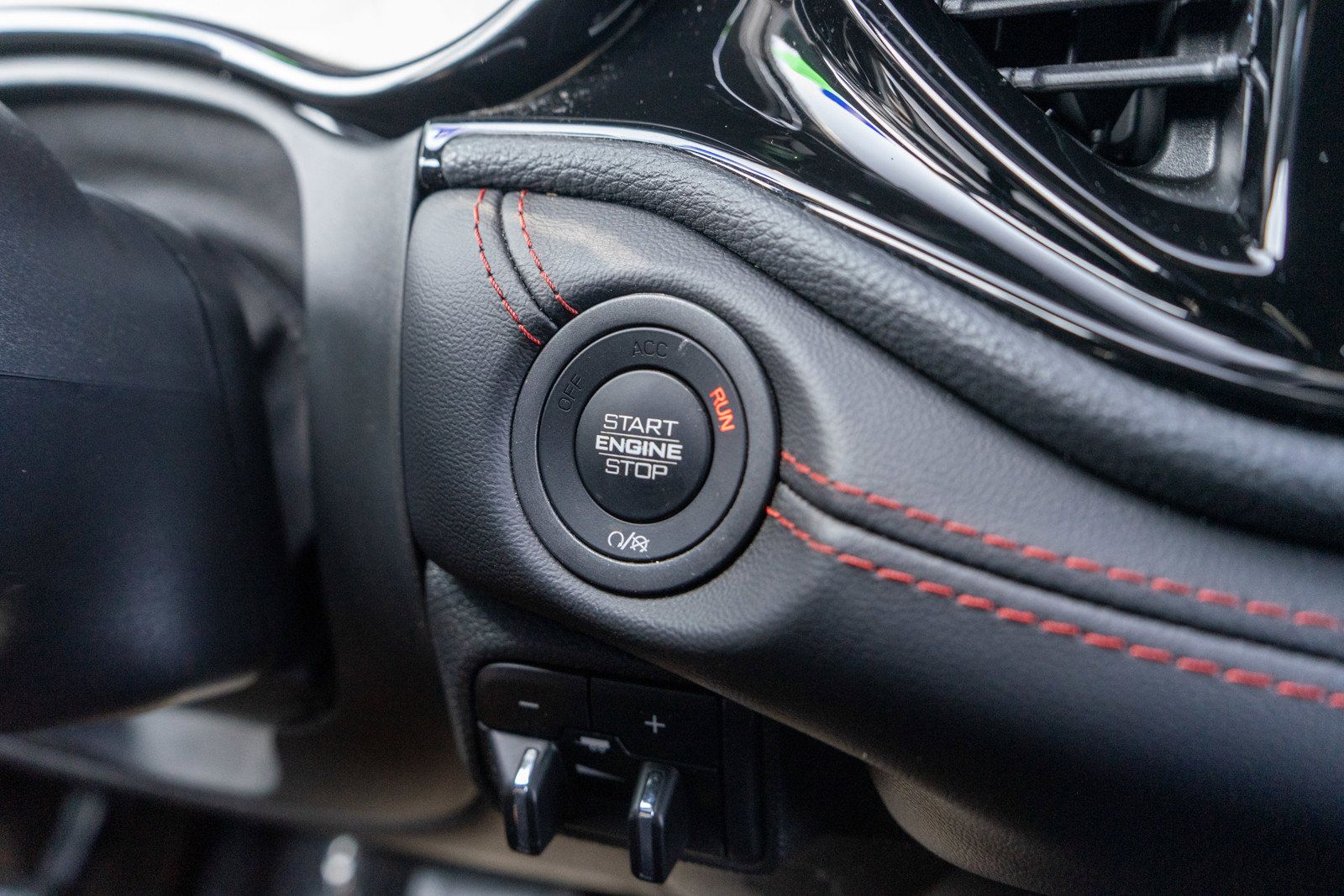 Used 2025 Dodge Durango R/T AWD/4WD image 21